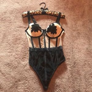 NEW VICTORIA SECRET LINGERIE ONEPIECE